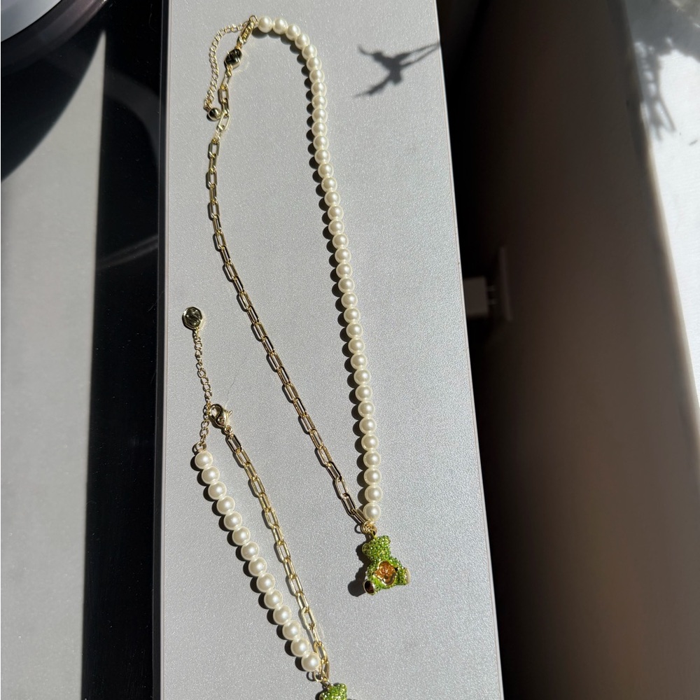 Swarovski Pearl Necklace with Green Crystal Flower Charm